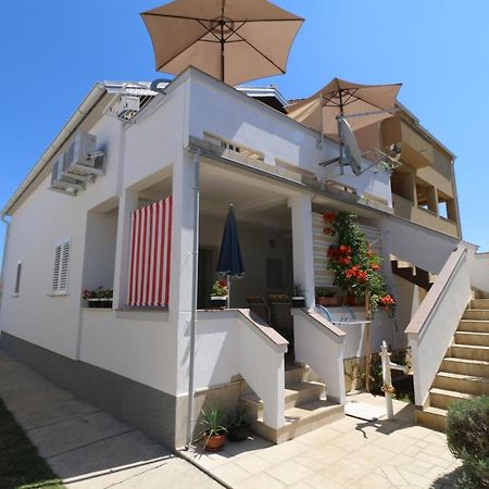 Studio Apartmani Rajlic Нин Екстериор снимка