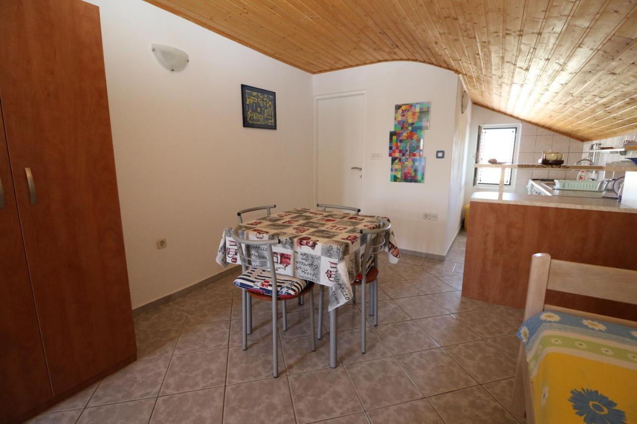 Studio Apartmani Rajlic Нин Екстериор снимка